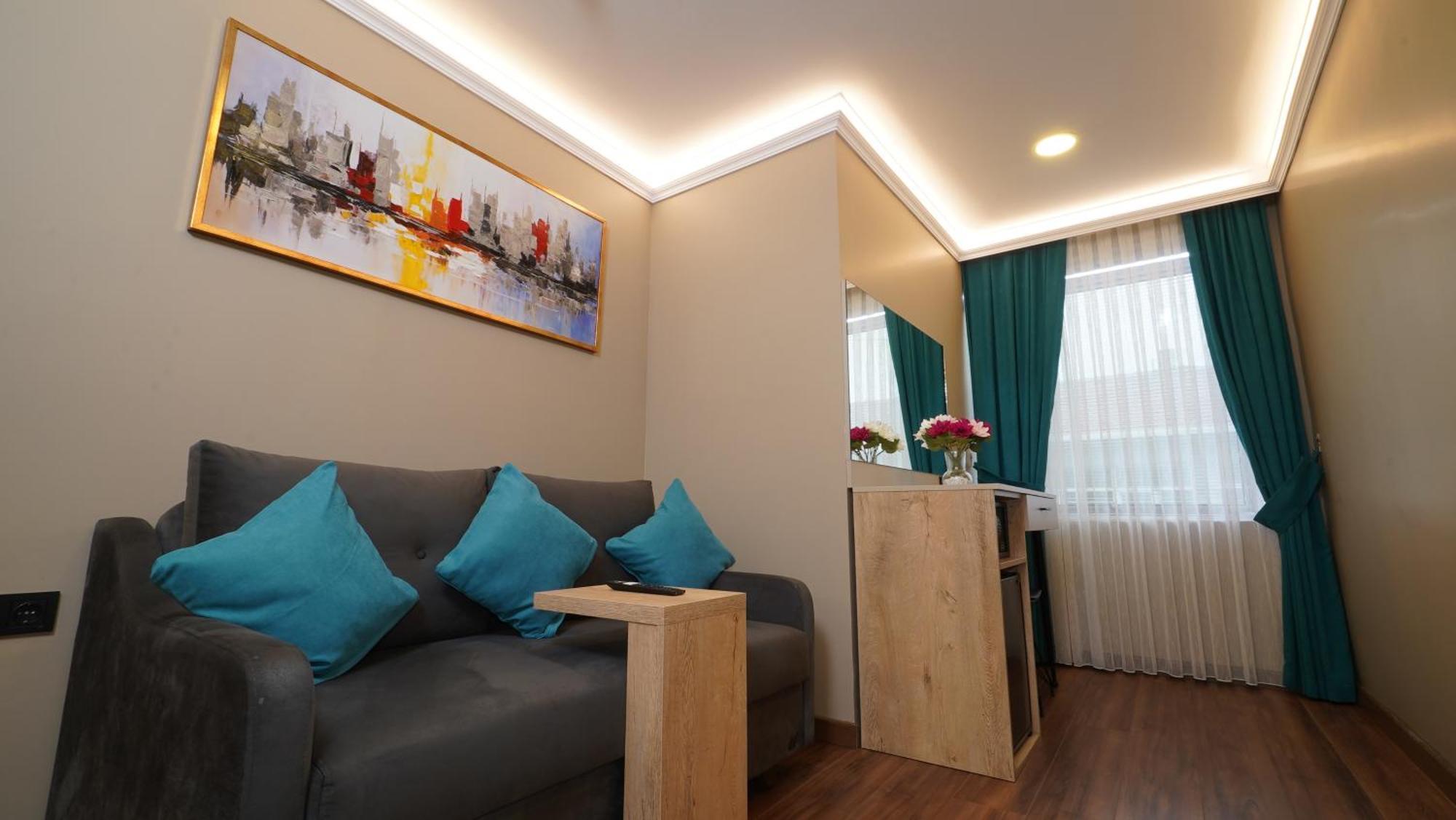 The Marist Kadikoy Otel 2*